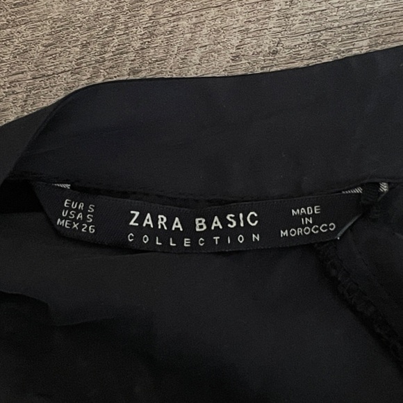 Zara Collection Black V-Neck Choker Lace Up Drape Open Back Blouse Size S - Picture 8 of 9